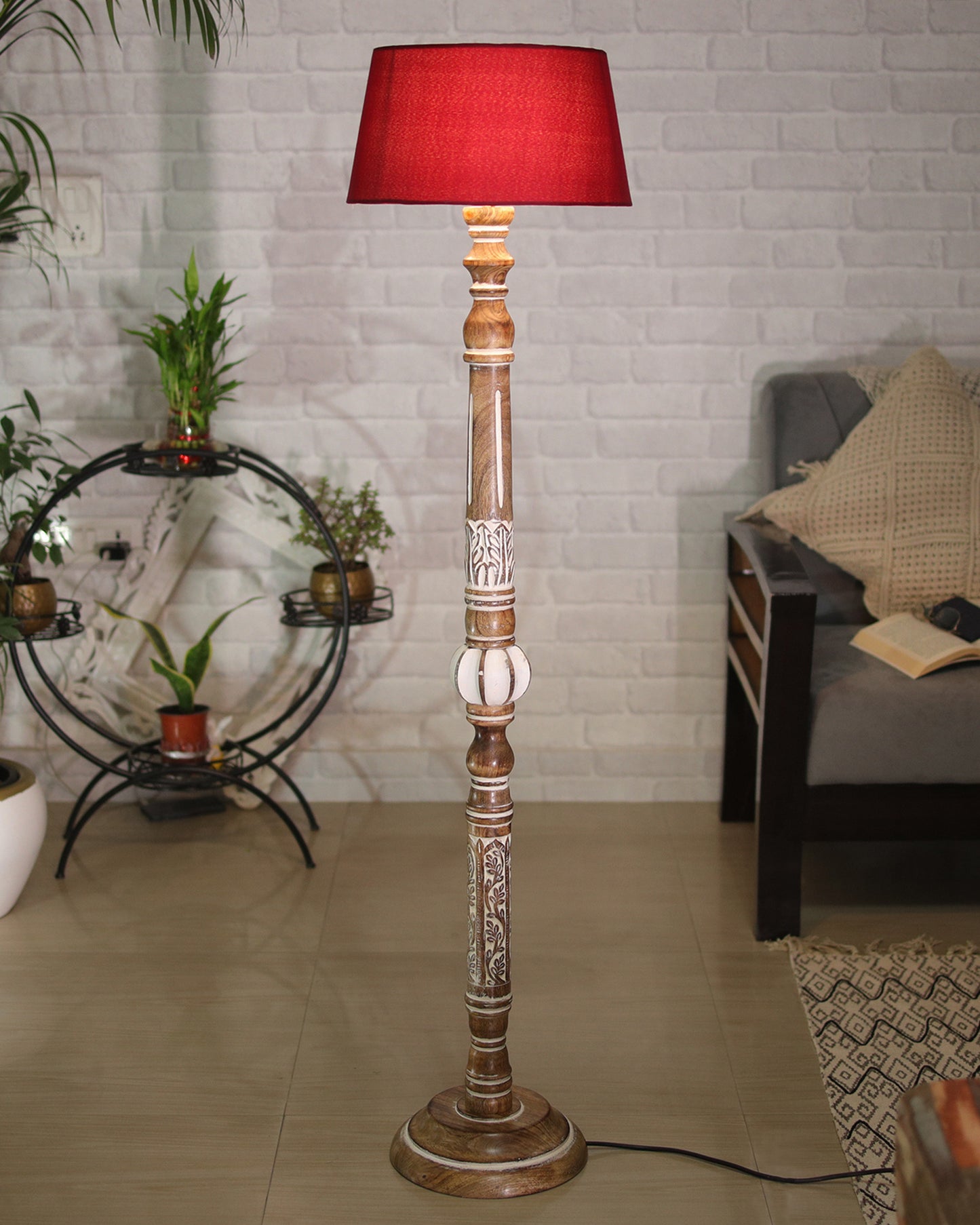 Royal Carving Antique white finish wooden floor lamp with Beige Fabric Lamp Shade