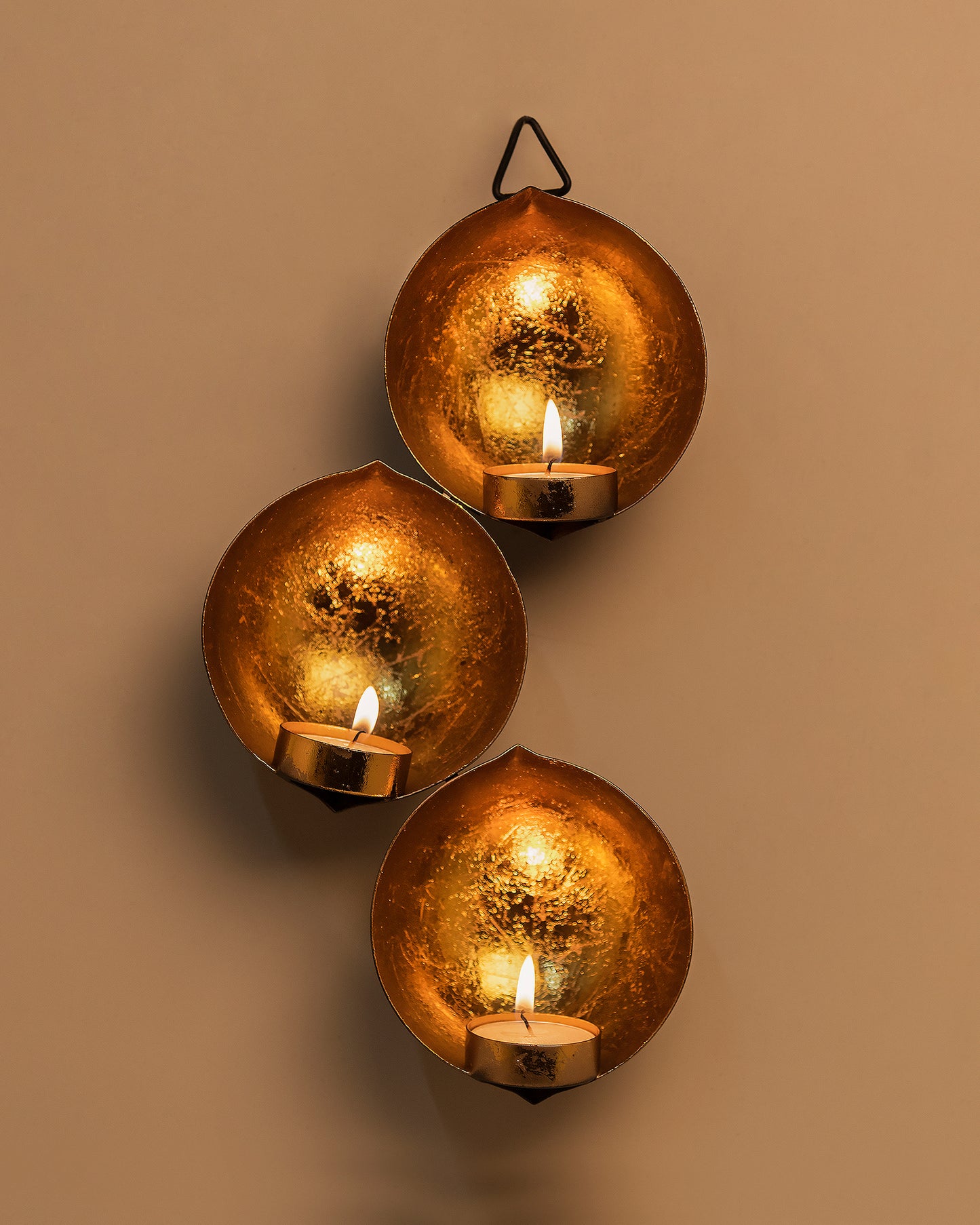 Wall Hanging metal Tri-Drop hanging candle holder, Wall candle Sconce