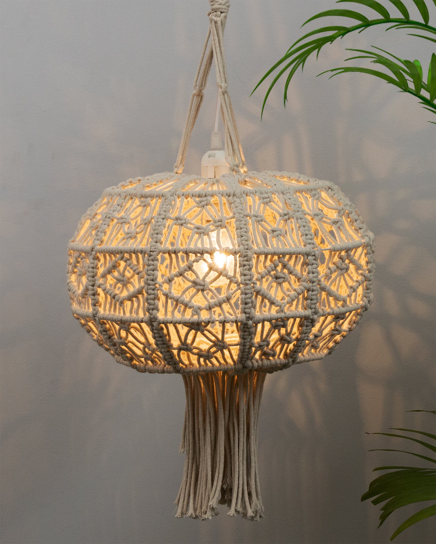 Farmhouse Hand-Woven Chandelier Hanging Lamp,Boho Drum Pendant Modern Lampshade for Decor