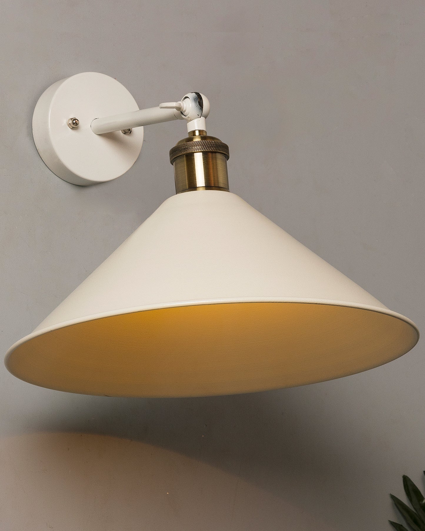 Edison Wall White Barn Cone Shade Lamp, Vintage Industrial Loft, E27 Holder, Decorative, Swing Wall Light