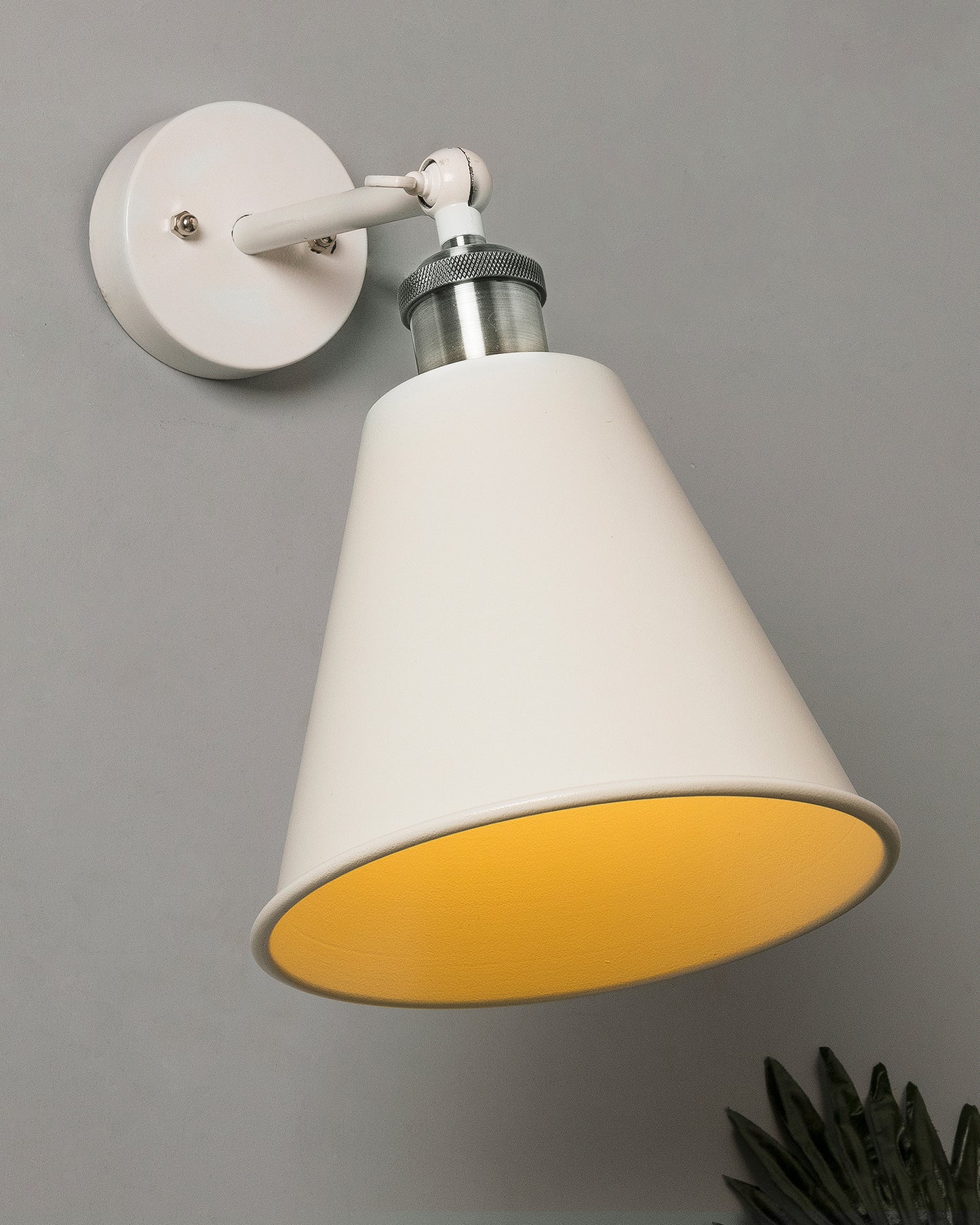 Edison Wall White Gaurd Shade Lamp, Vintage Industrial Loft, E27 Holder, Decorative, Black Swing Wall Light