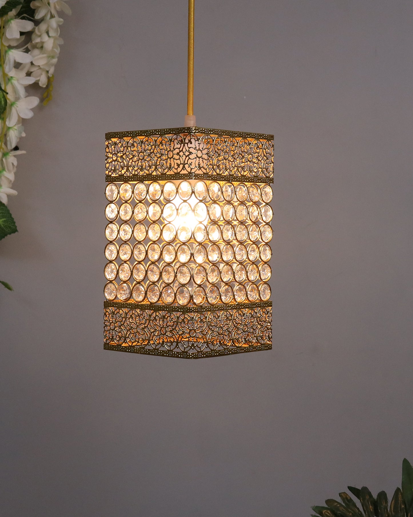 Hanging golden crystal pendant light, Classic Floral Adjustable Pendant Light Fixture for Kitchen Dinning Room Bedroom, Leafy Rectangle
