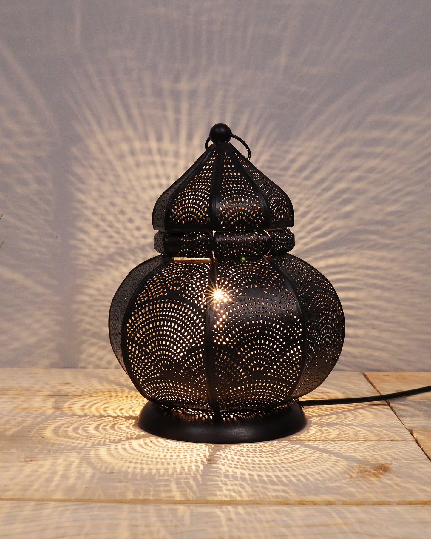 Turkish Desk Lamp Moroccan Decorative Bronze Antique Bohemian Mosaic Table Lamps for Living Room Dining Room Bedroom Large Metal Vintage Bedside Night Lamp