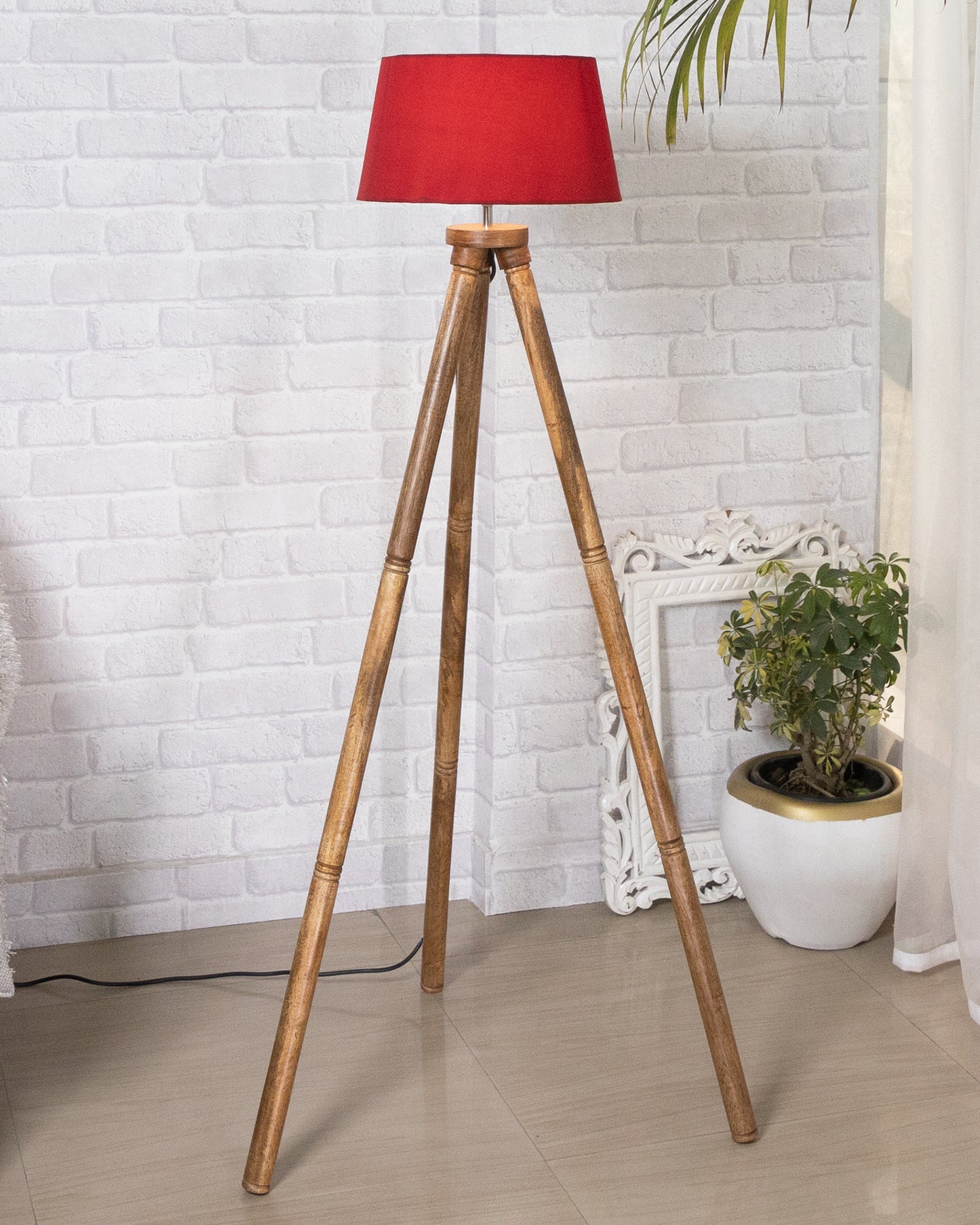 Wood Tripod Floor Lamp, Mid Century Standing Lamp, E27 Lamp Base, With shade Modern Design Floor Reading Lamp for Living Room Bedroom, Study Room and Office
