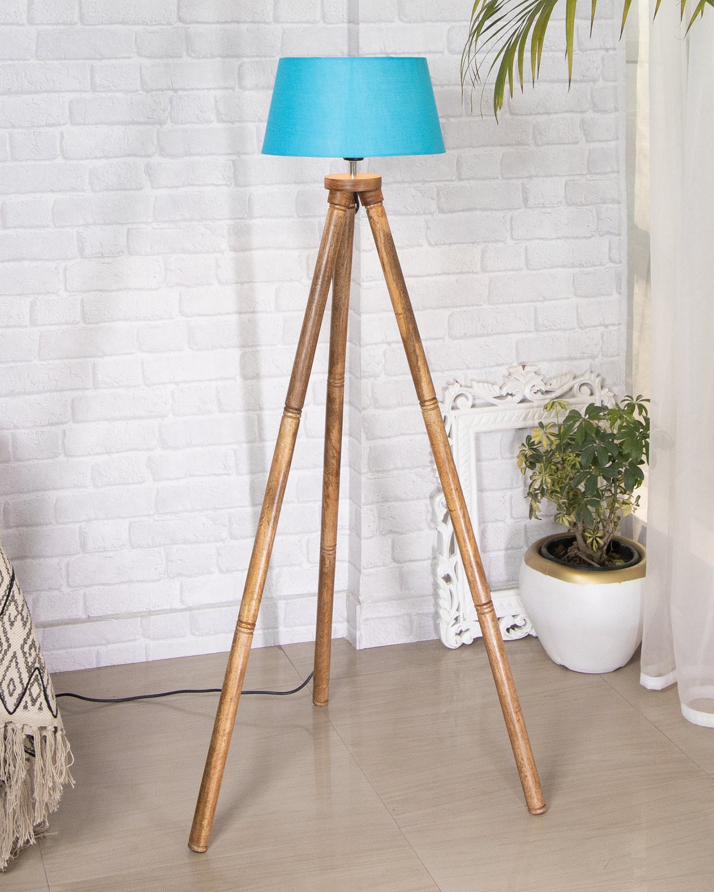 Wood Tripod Floor Lamp, Mid Century Standing Lamp, E27 Lamp Base, With shade Modern Design Floor Reading Lamp for Living Room Bedroom, Study Room and Office