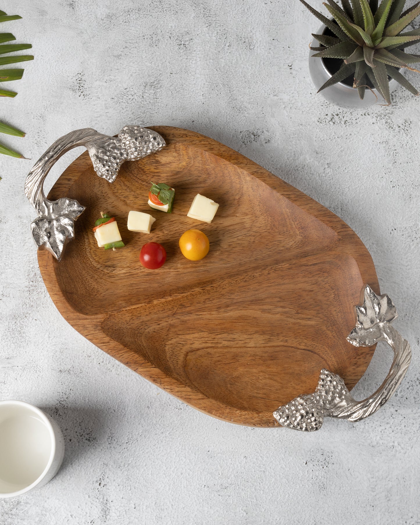 Natural Wooden Oval compartment tray with leaf handle, serving tray, snacks and fruits