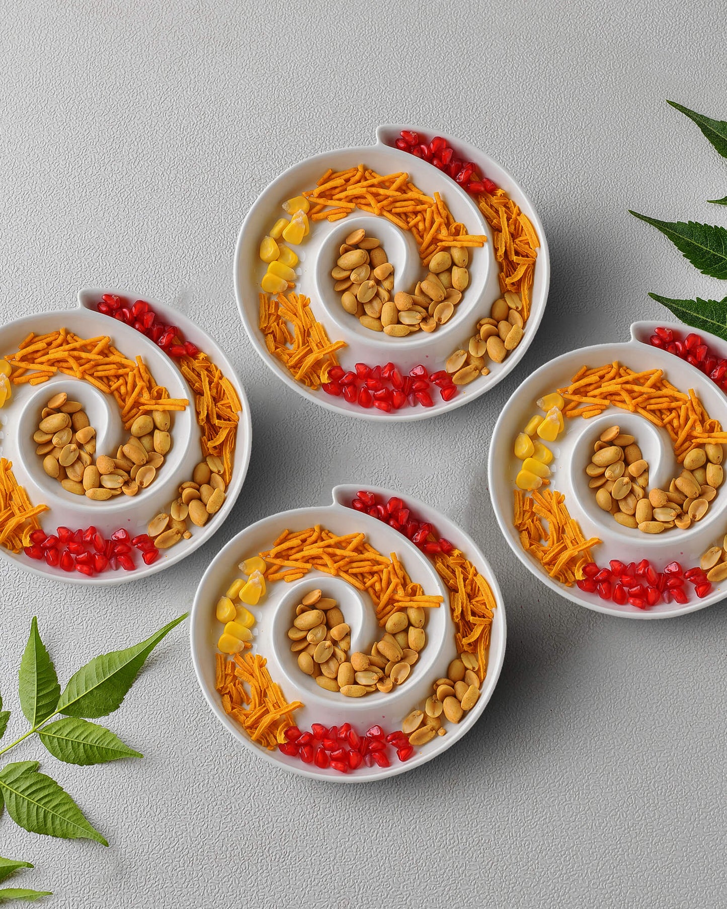Fine Porcelain Elite Snail Tray