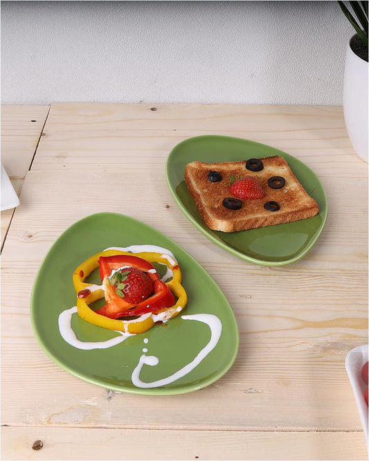 Porcelain Classic Serving Platter, Green, Island small 2