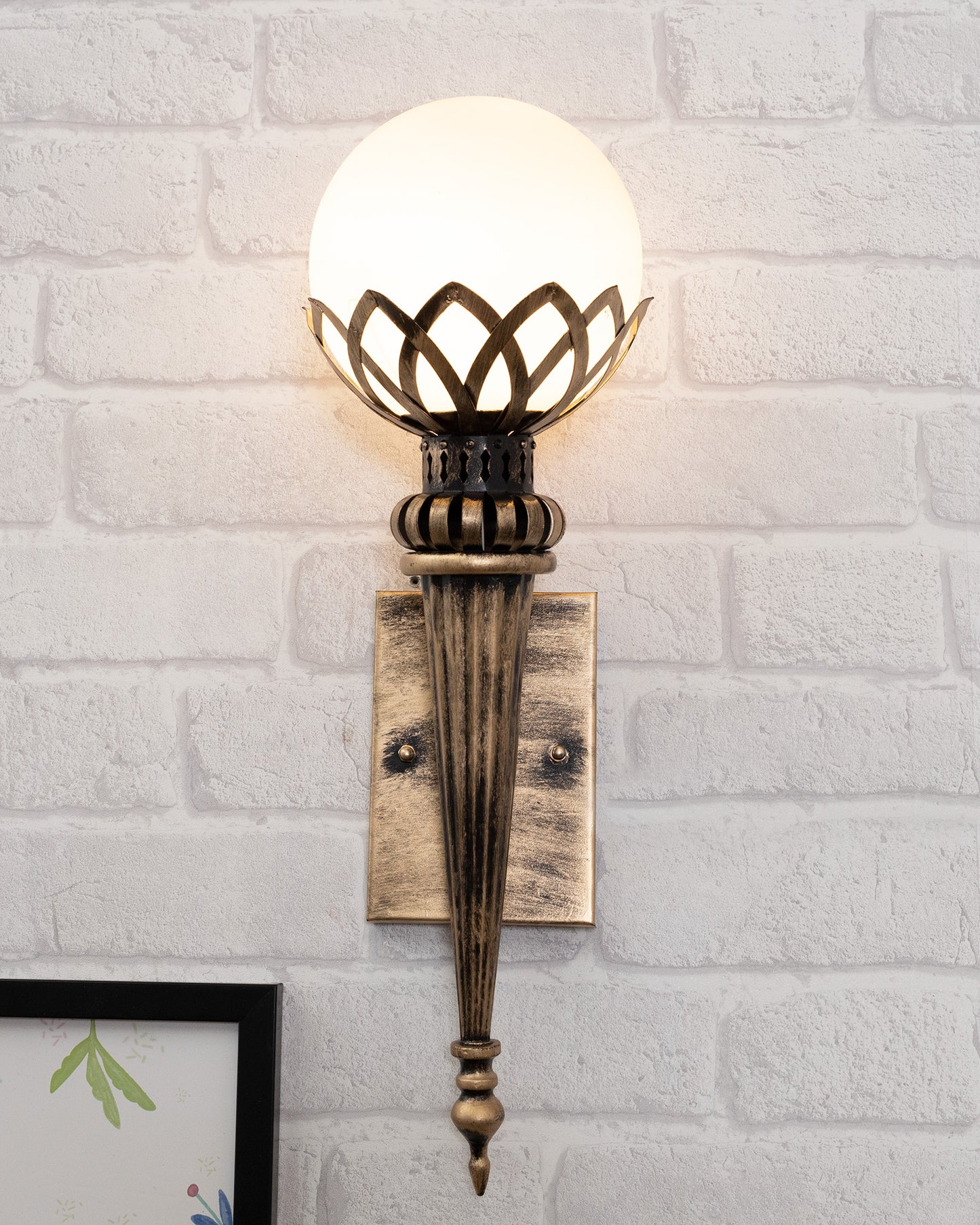 Filigree Wall Torch Rustic Wall Light Fixtures, Oil Rubbed Bronze Finish Indoor Vintage Wall Sconce Industrial Lamp Fixture Glass Shade Farmhouse Metal Sconces for Bedroom Living Room Cafe
