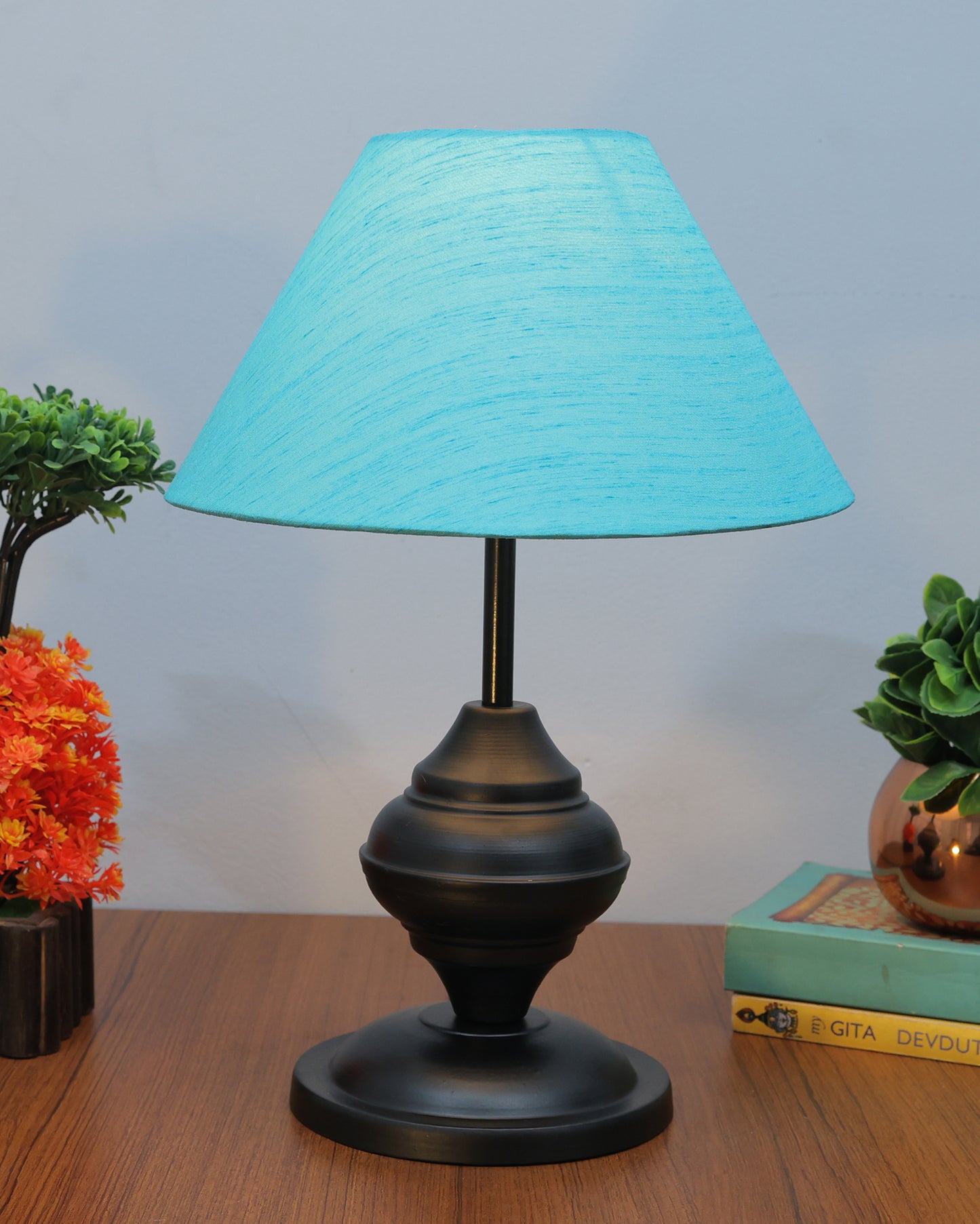 Black Metal Urn Table Lamp with Fabric Shade, B22 holder Nightstand Lamp