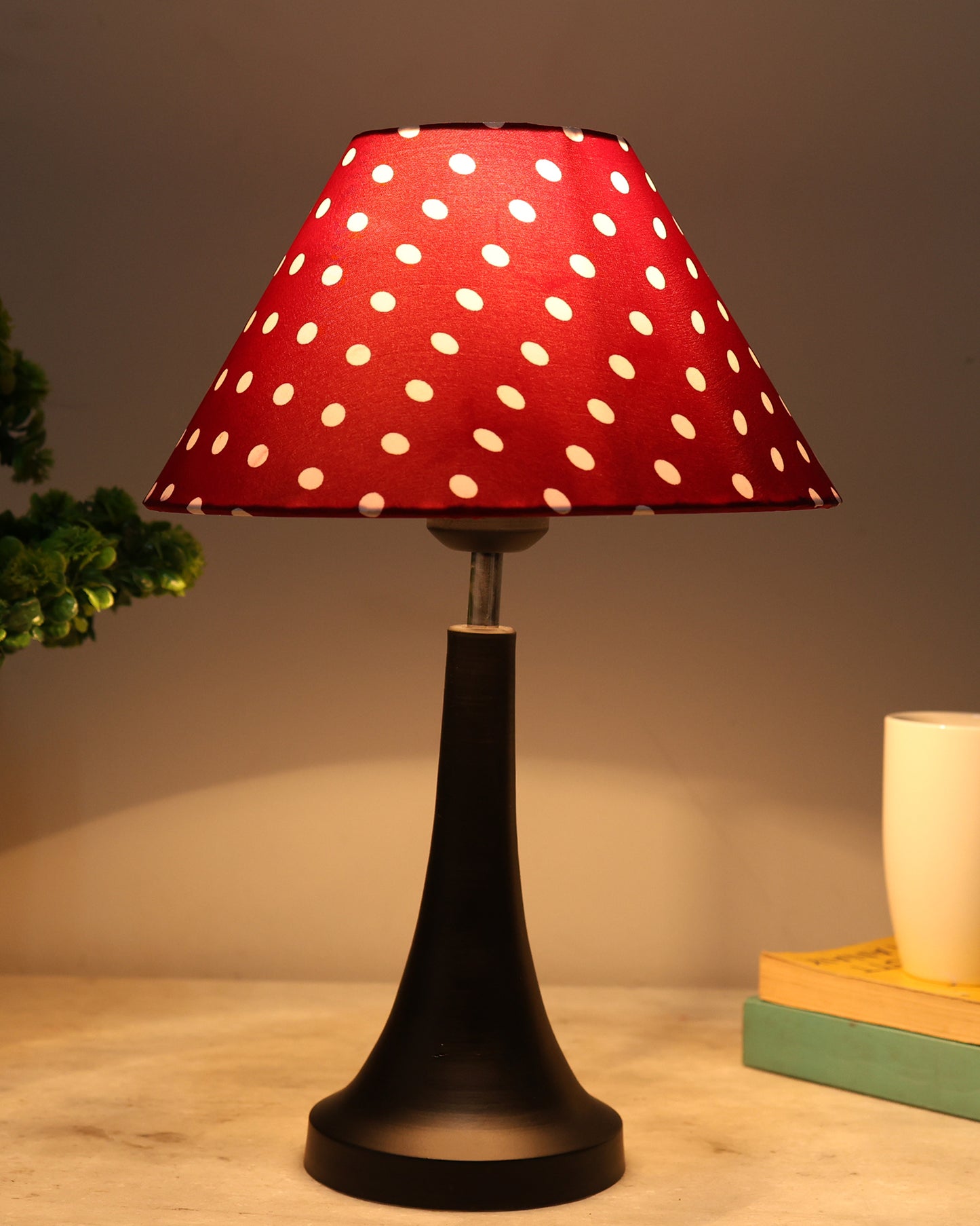 Black Metal Cone Table Lamp with Fabric Shade, B22 holder Nightstand Lamp