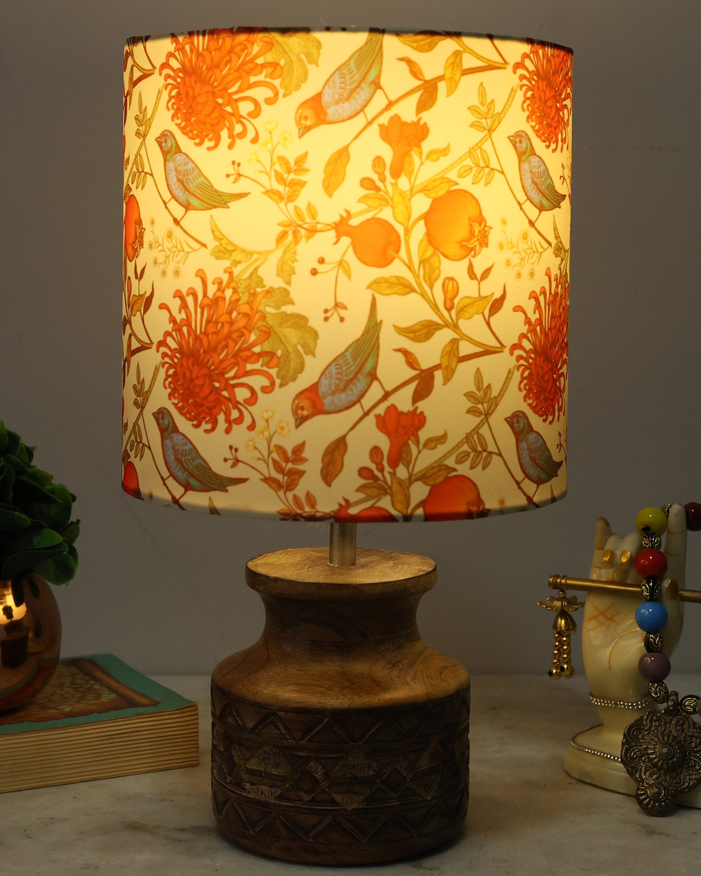 Wood Table Lamp, Modern Base Fabric Lampshade for Home Office Cafe Restaurant, Carved Pot