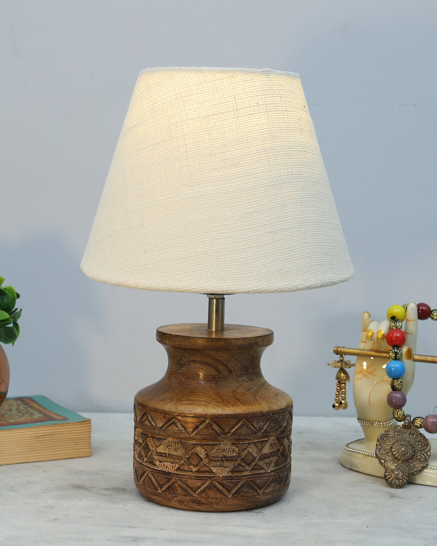 Wood Table Lamp, Modern Base Fabric Lampshade for Home Office Cafe Restaurant, Carved Pot, White Jute