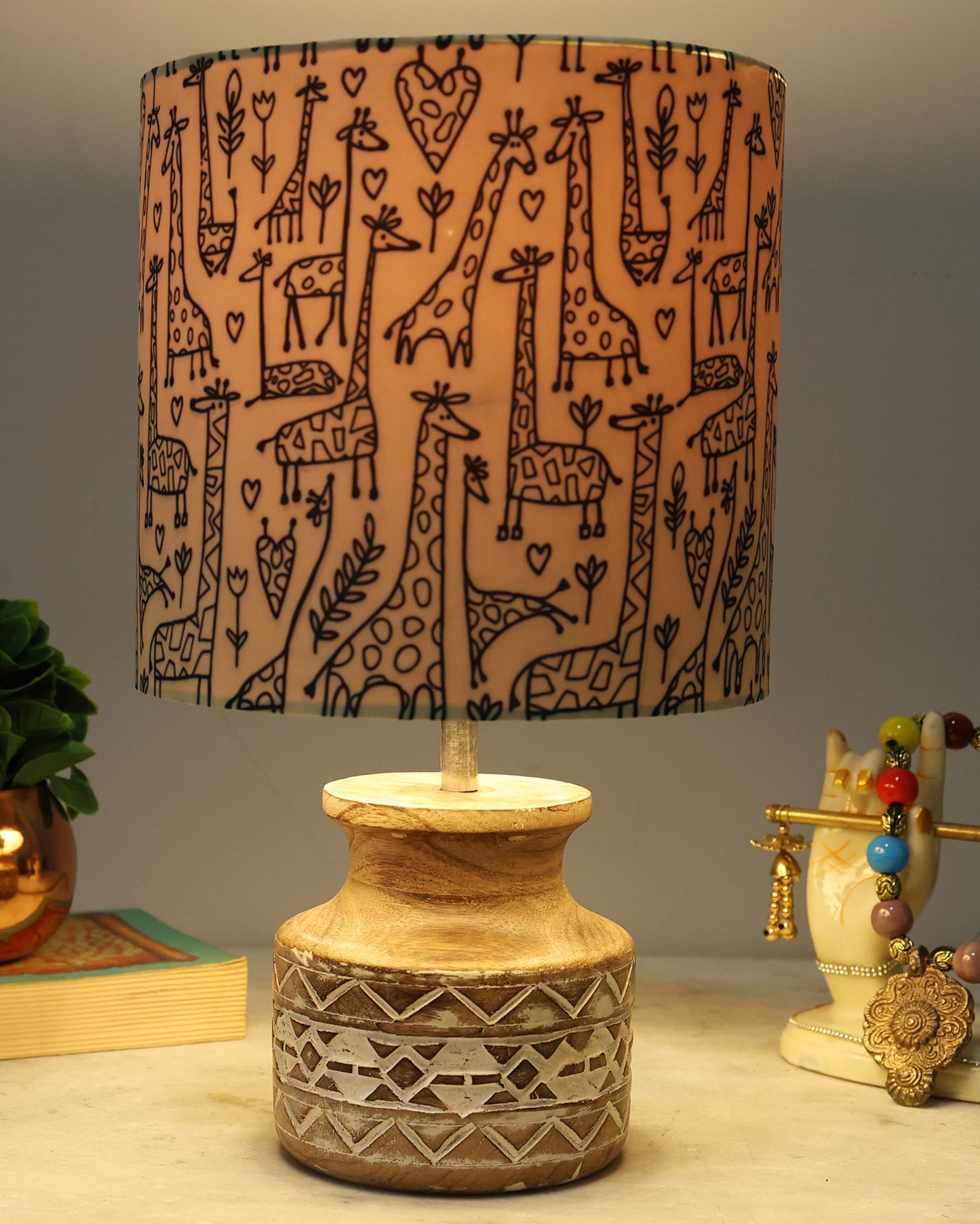 Wood Table Lamp, Modern Base Fabric Lampshade for Home Office Cafe Restaurant, Whitewash Pot