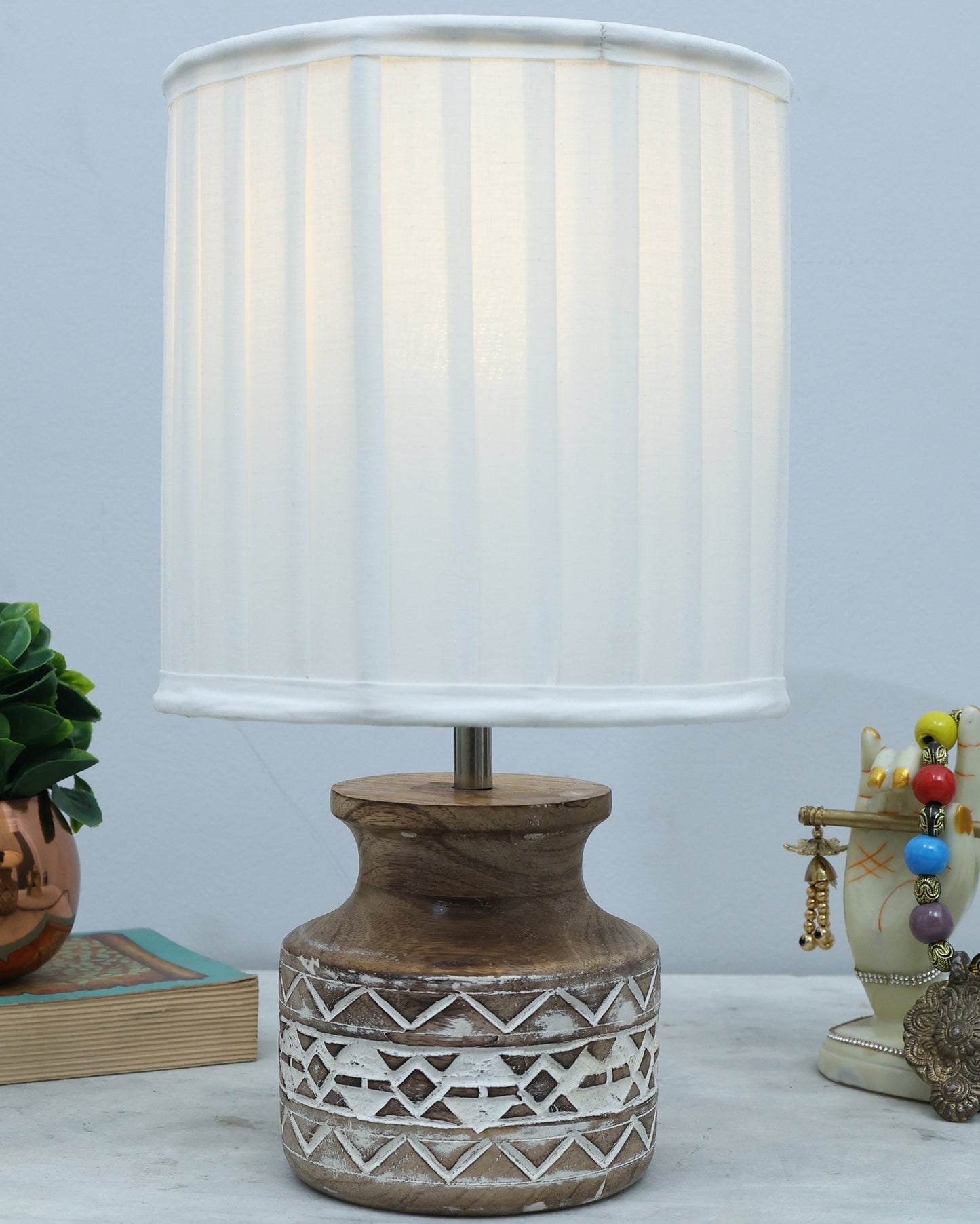 Wood Table Lamp, Modern Base Fabric Lampshade for Home Office Cafe Restaurant, Whitewash Pot