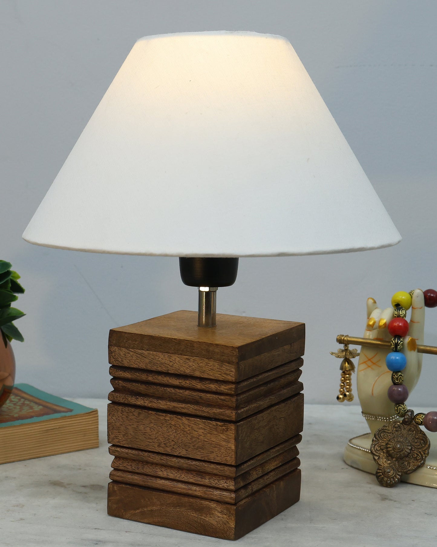 Wood Table Lamp, Modern Base Fabric Lampshade for Home Office Cafe Restaurant, Rib Cube