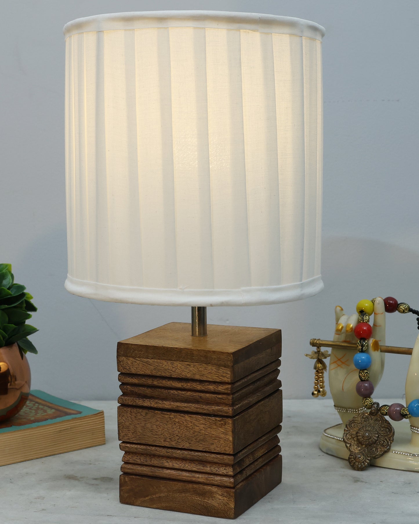 Wood Table Lamp, Modern Base Fabric Lampshade for Home Office Cafe Restaurant, Rib Cube