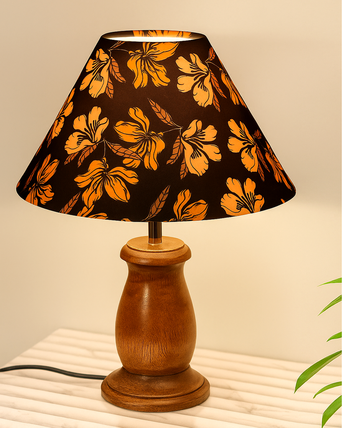 Mid Century Single Table Lamp for Living Room Farmhouse Linen Bedside Lamps for Bedroom Kids Room Dorm Office Mini-Guard, Walnut, Birds Cone