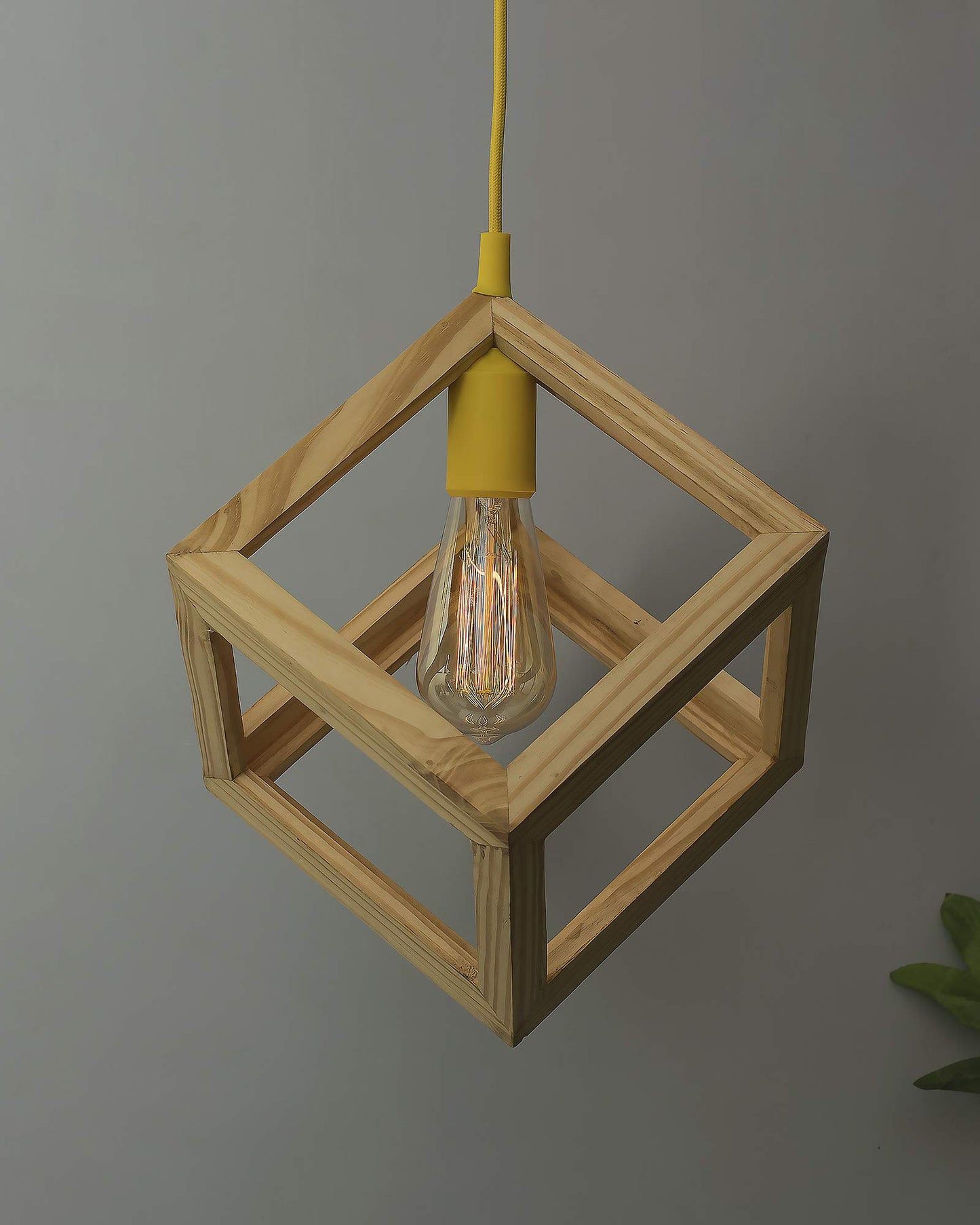 Modern Nordic Wooden Pendant Cube Light, with Silicon Holder, Restaurant Dining Kitchen Hanging Light with Fixture, LED/Filament
