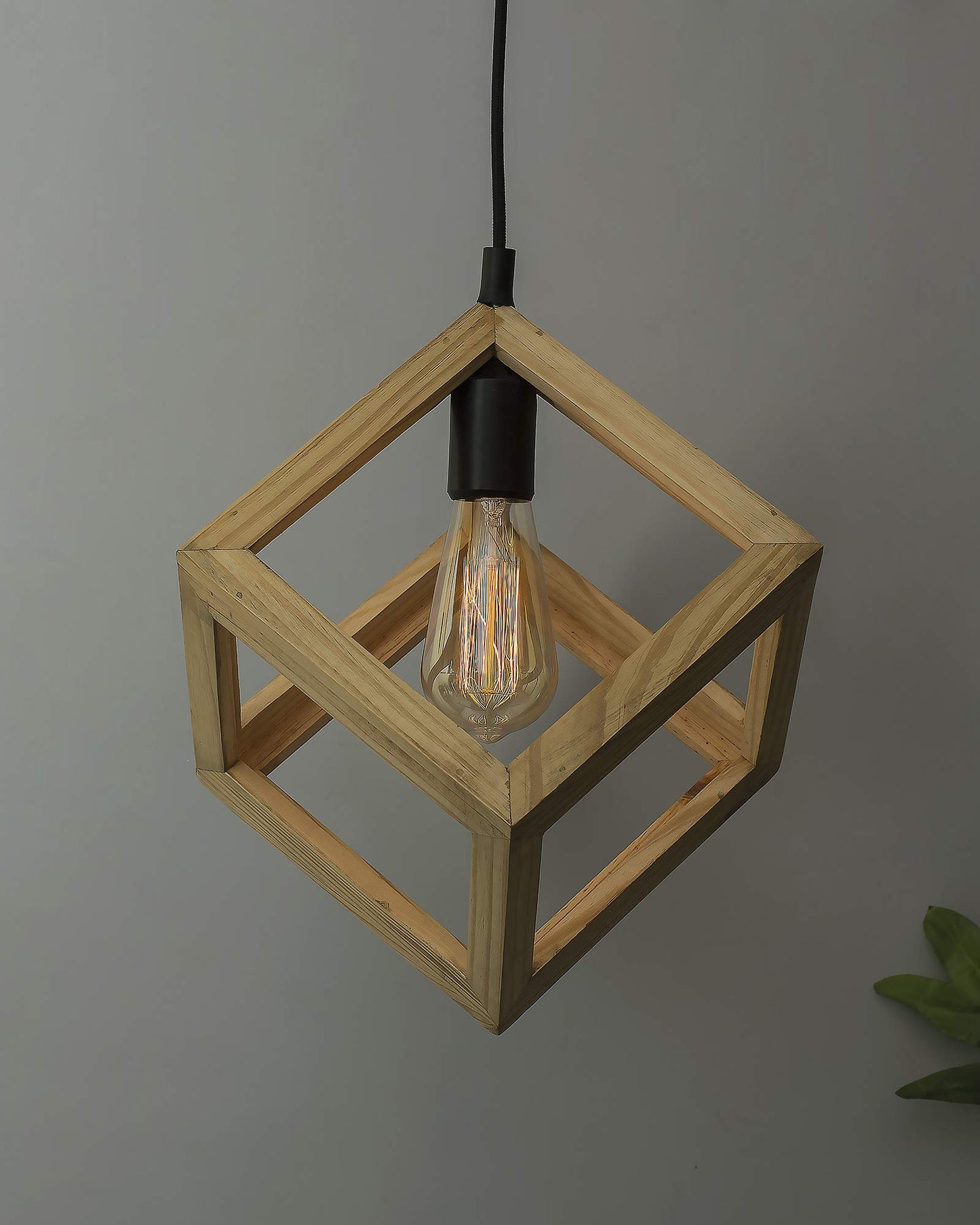 Modern Nordic Wooden Pendant Cube Light, with Silicon Holder, Restaurant Dining Kitchen Hanging Light with Fixture, LED/Filament