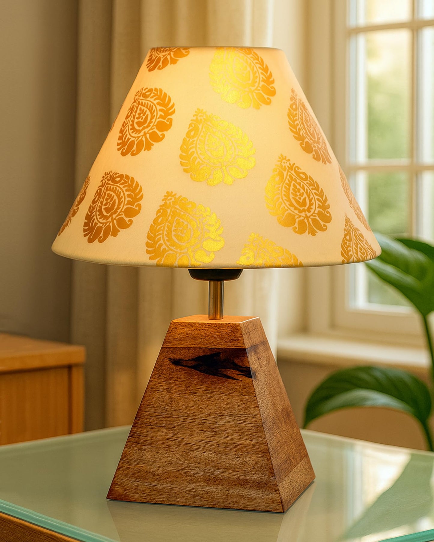 Wood Table Lamp, Modern Base Fabric Lampshade for Home Office Cafe Restaurant, Pyramid