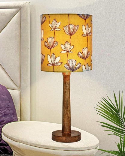 Modern Table Lamp, Wooden Base Modern Fabric Lampshade for Home Office Cafe Restaurant, Nordic Stick,