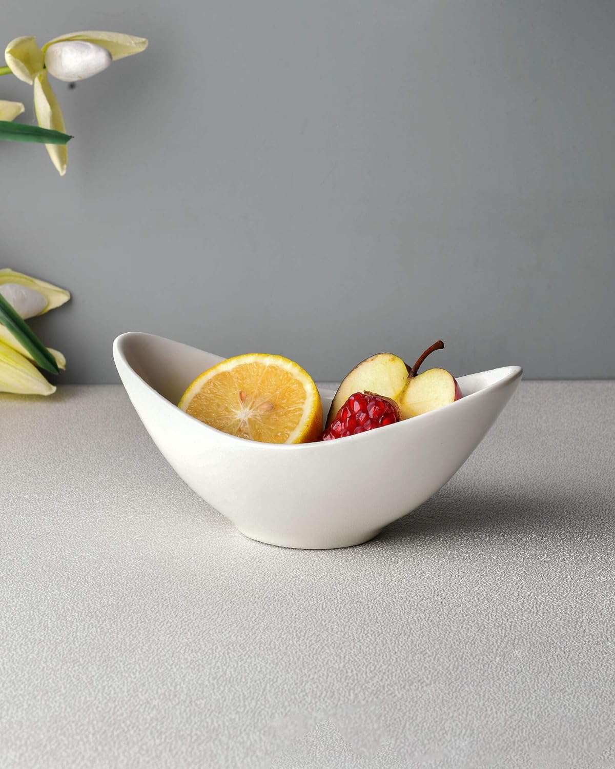 Fine Porcelain Wing Bowl, white, set of 2
