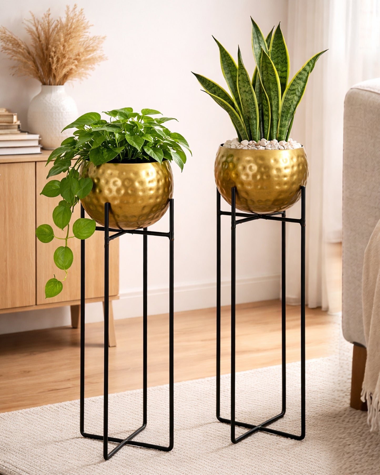 Metal Hammered Plant Pot with Stand, Set of 2 |Golden Decorative Modern Indoor Planter | Office Desk Pot with Black Metal Stand for Orchids Herbs Cacti Succulents