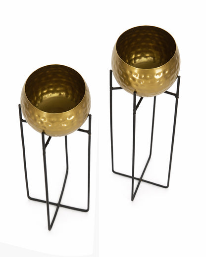 Metal Hammered Plant Pot with Stand, Set of 2 |Golden Decorative Modern Indoor Planter | Office Desk Pot with Black Metal Stand for Orchids Herbs Cacti Succulents
