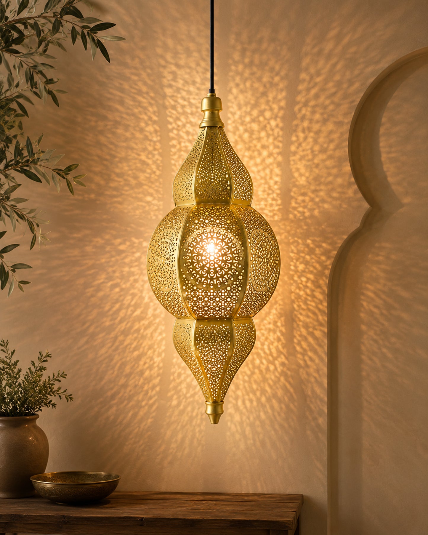 Classic Moroccan Nargis Hanging Lamp, Antique hanging pendant light