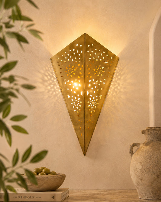 Homesake® Moroccan Metal Wall Sconce – Decorative Ambient Wall Light for Home Decor, Office, Festive Decor