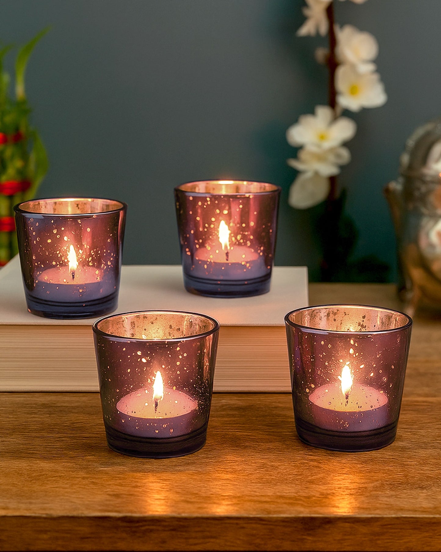 Mercury Silver T-light holder, Glass candle holder stand with free candles