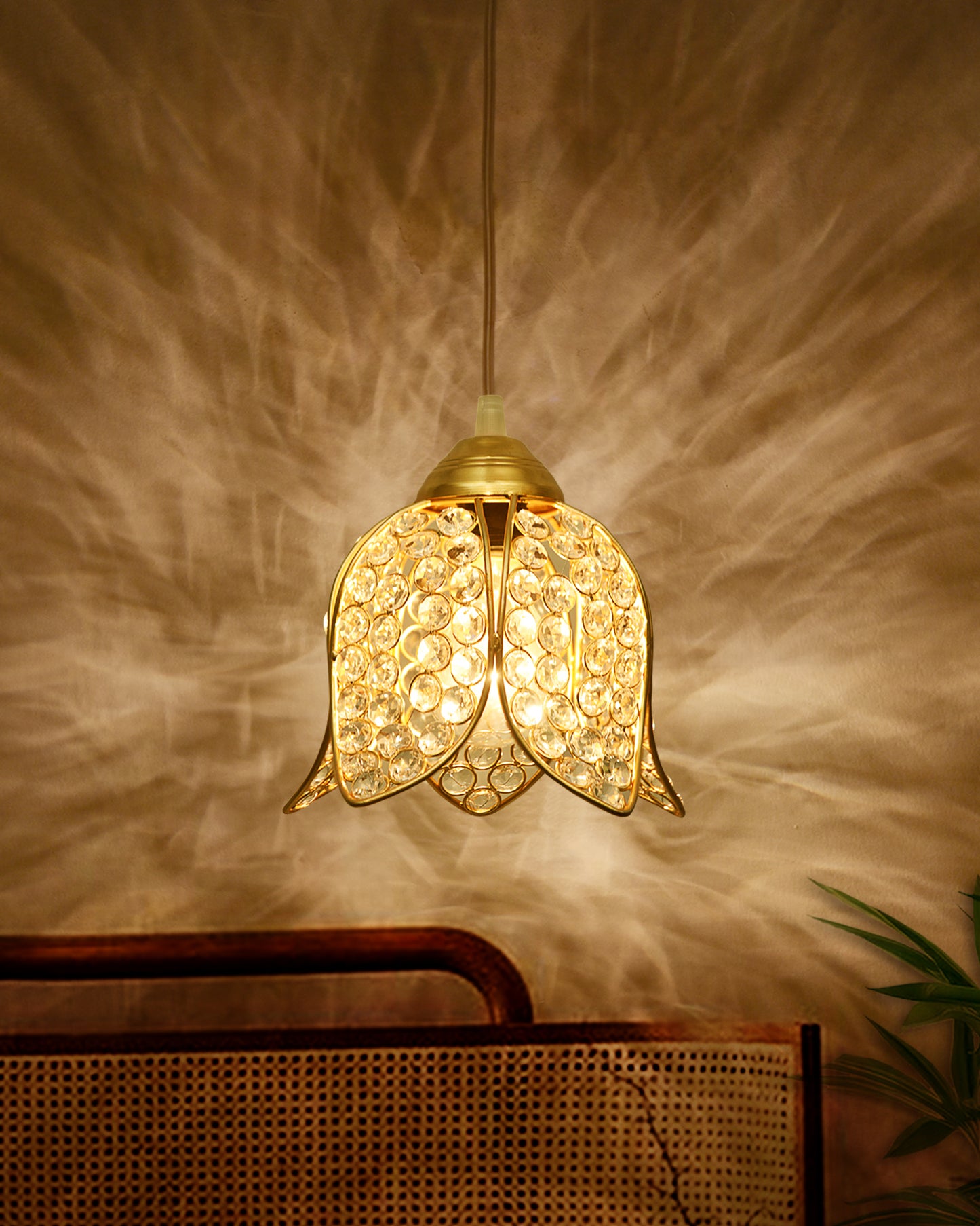 Crystal Pendant Light | Modern LED Ceiling Fixture | Chandelier Style | Warm White | Stylish Interior Lighting | Living Room, Bedroom, Dining Room Light | Contemporary Home Decor (Golden)