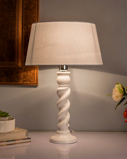 Classic Twister Table lamp white with Shade
