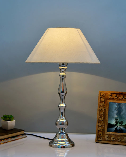 Teardrop chrome lamp with shade