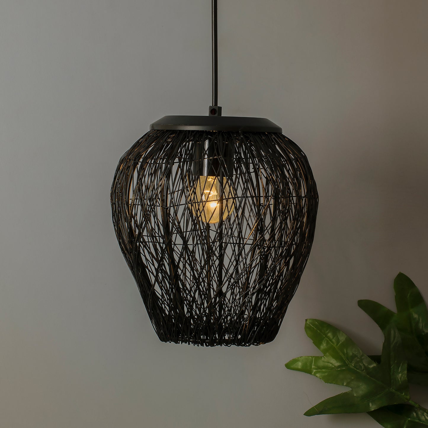 Hanging Black Steel Wire Mesh Pendant, hanging light, lamp