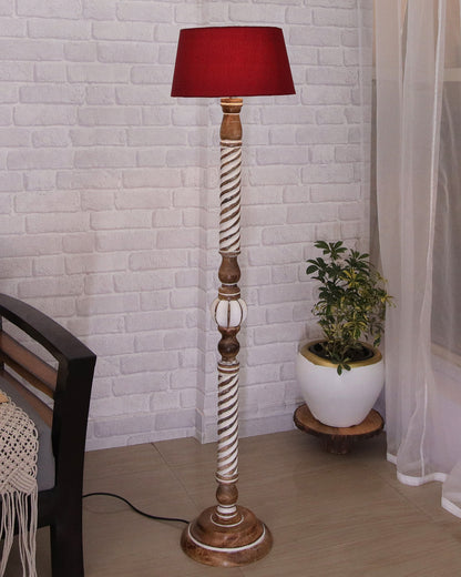 Classic Twister Antique white finish wooden floor lamp