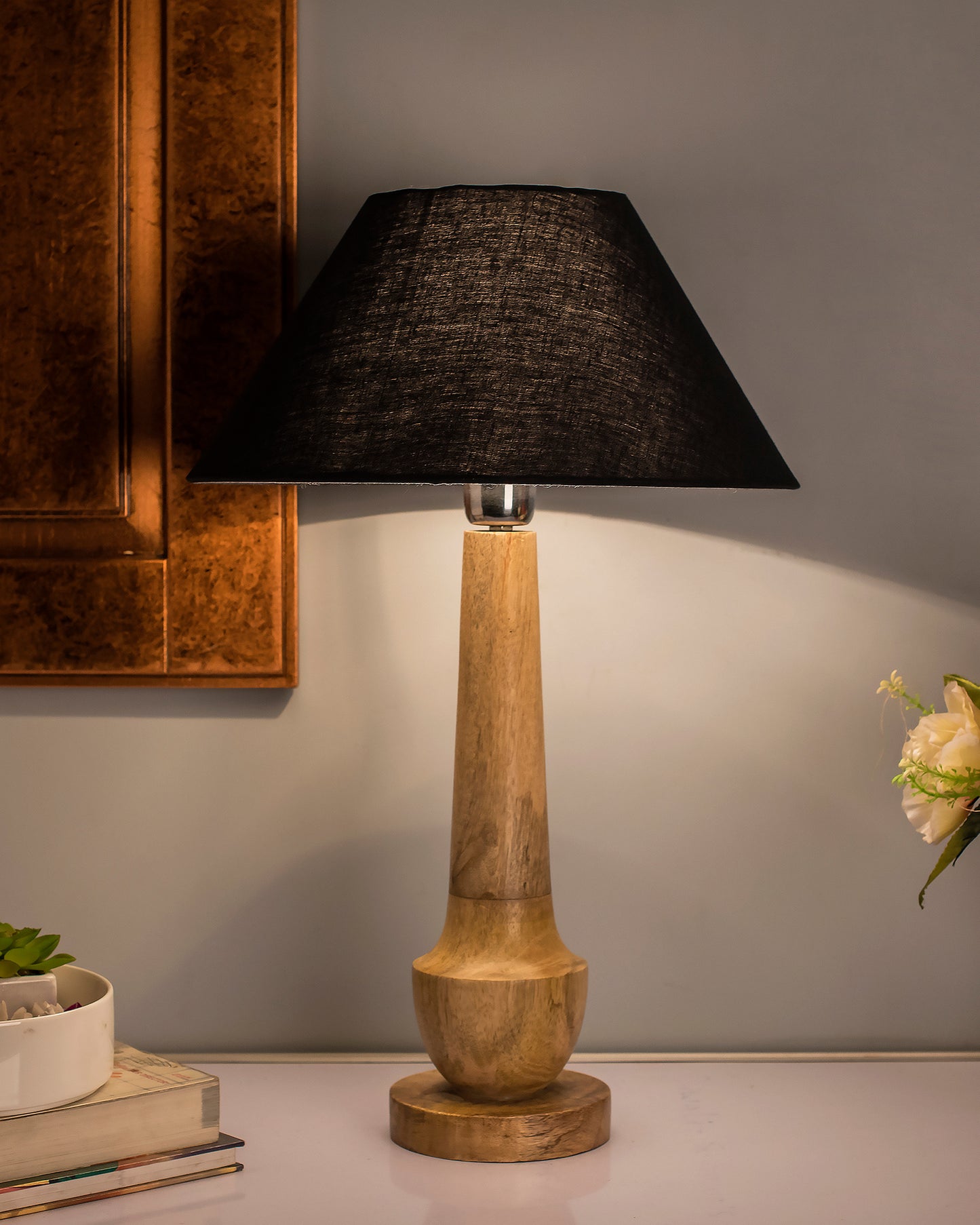 Classic Cubist Wooden Table lamp, with shade