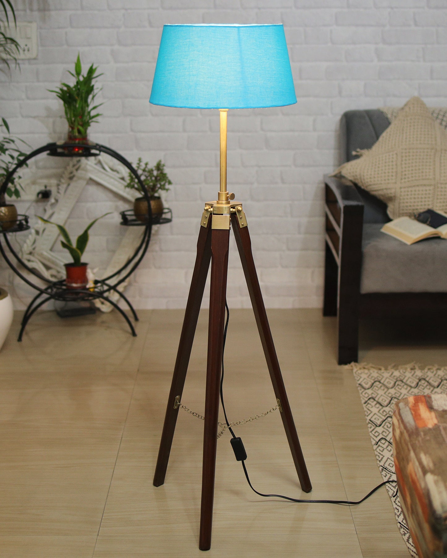 Tripod Floor Lamp with Shade Wooden, Brass Finish Industrial Nautical Marine Decorative Lamp