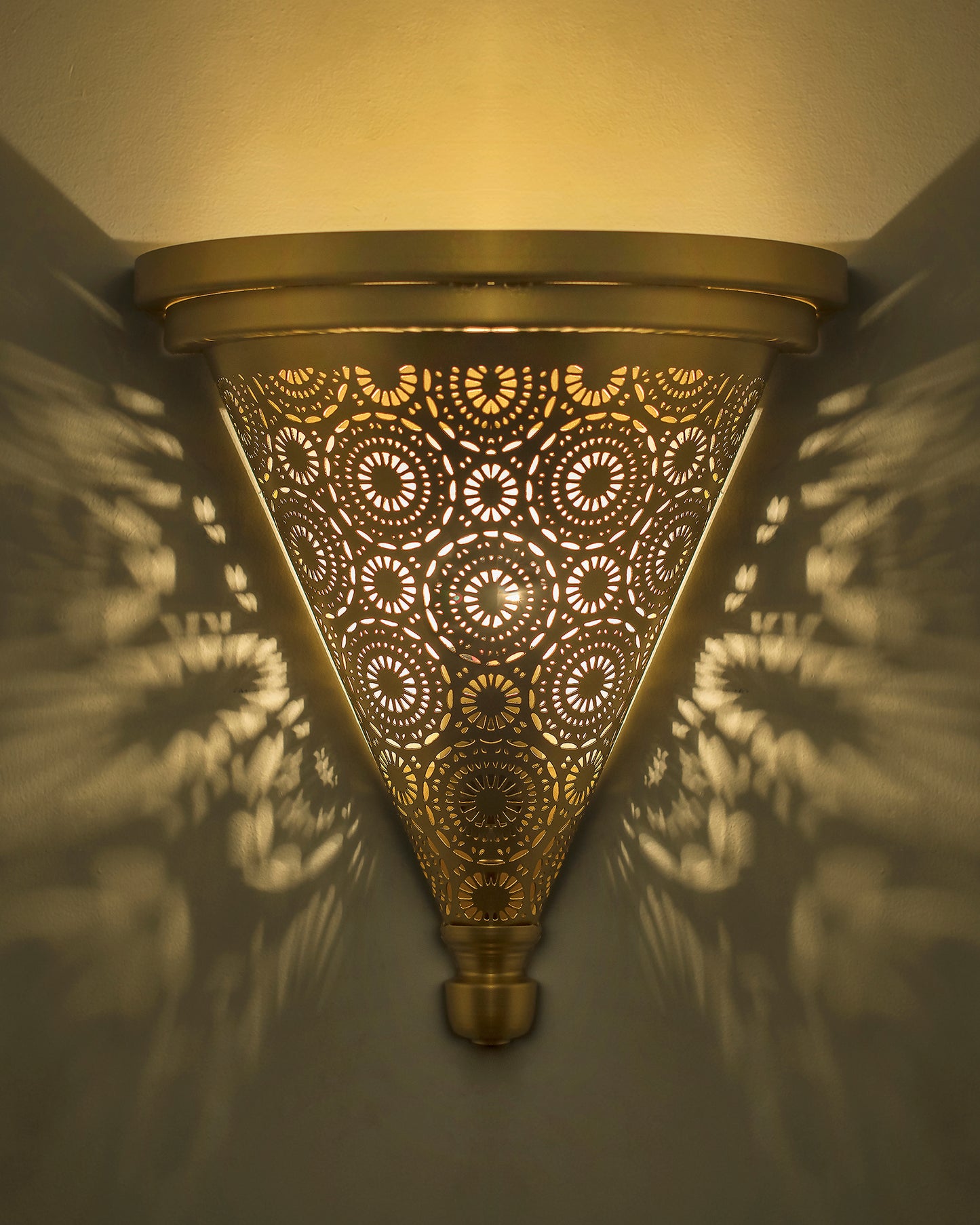 Moroccan Wall Trophy Concentric Circles Light shades, Engraved Wall Sconce Light, Antique Handmade