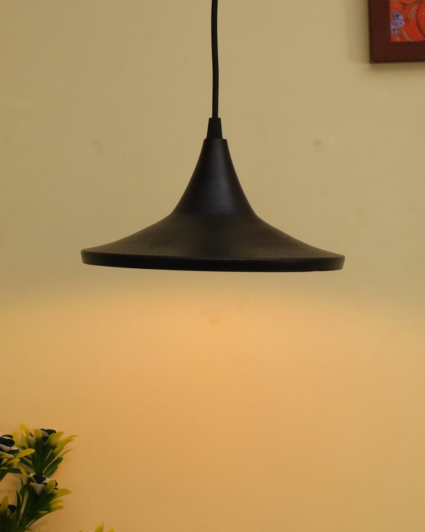 Medium Black Danish with Bulb
