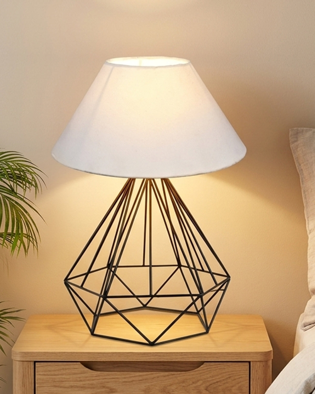 Modern Farmhouse Metal Diamond Desk Table Lamp with Light Bulb Decorative Bed Table Side Matt Black Light