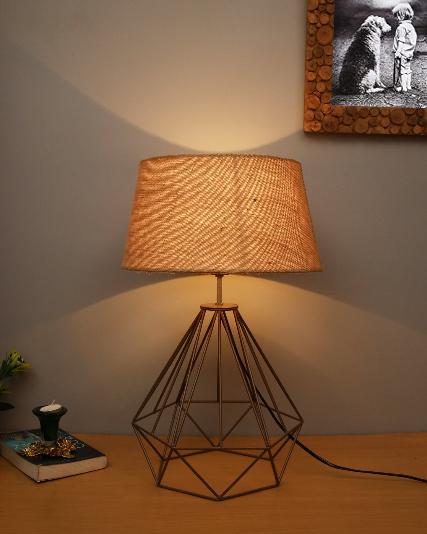 Modern Farmhouse Metal Diamond Desk Table Lamp with Light Bulb Decorative Bed Table Side Golden Light