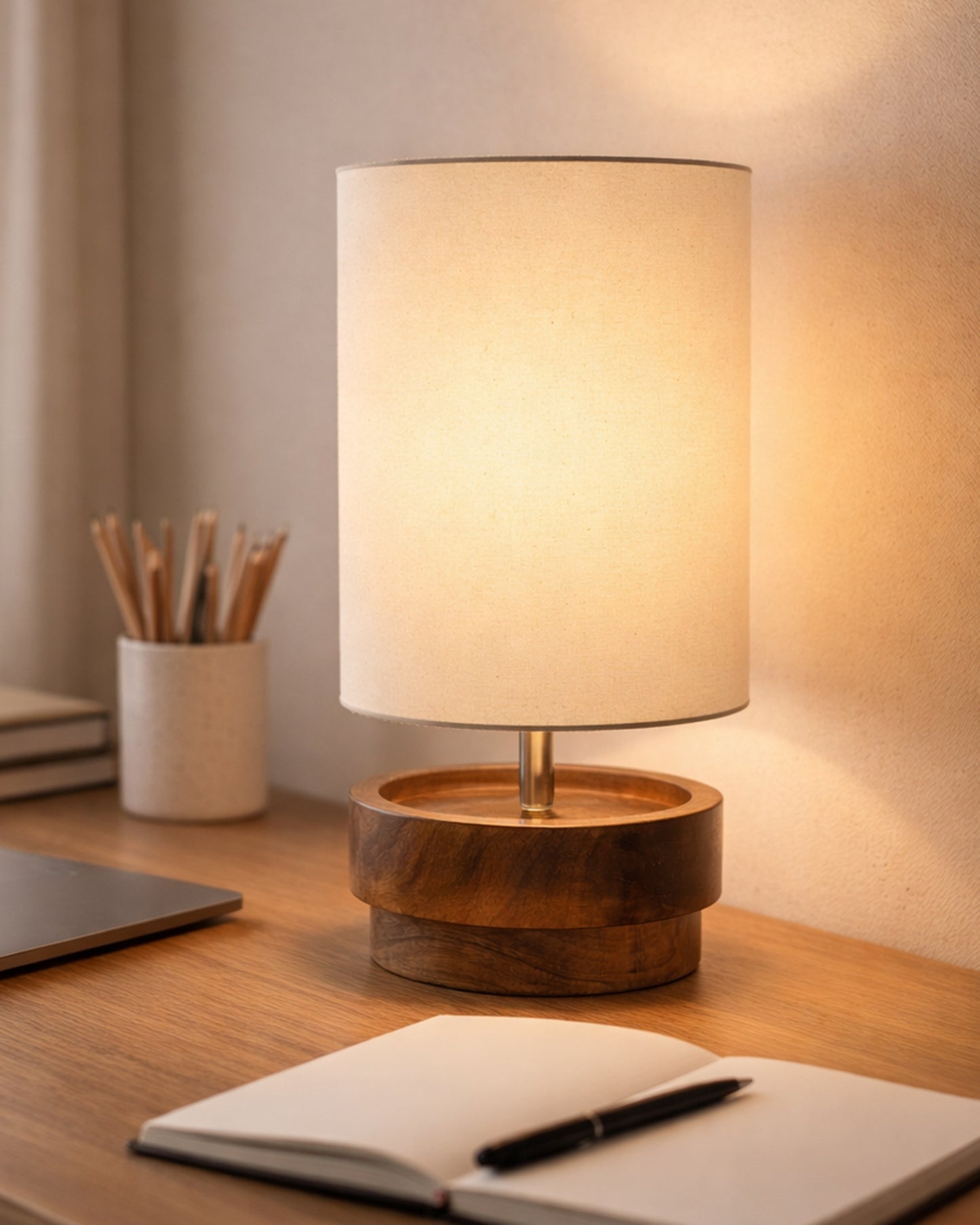 Modern Zen Wooden Lampshade Nightstand Lamps, Antique Base E27 Creative Reading Bedside Lamps Ideal for Bedroom, Concentric
