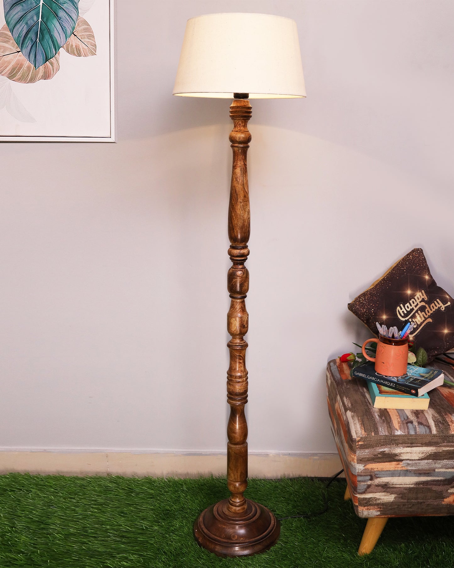Classic Rustic Eclipse Black Finish Wooden Floor Lamp with Shade