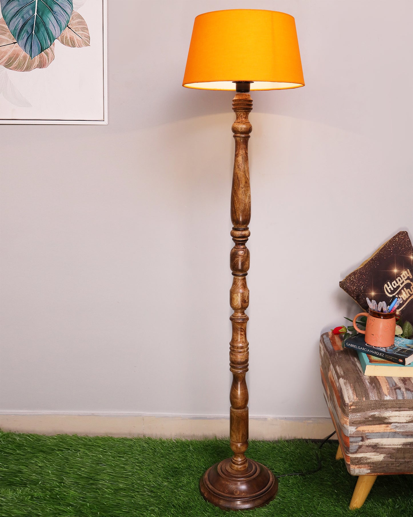 Classic Rustic Eclipse Black Finish Wooden Floor Lamp with Shade