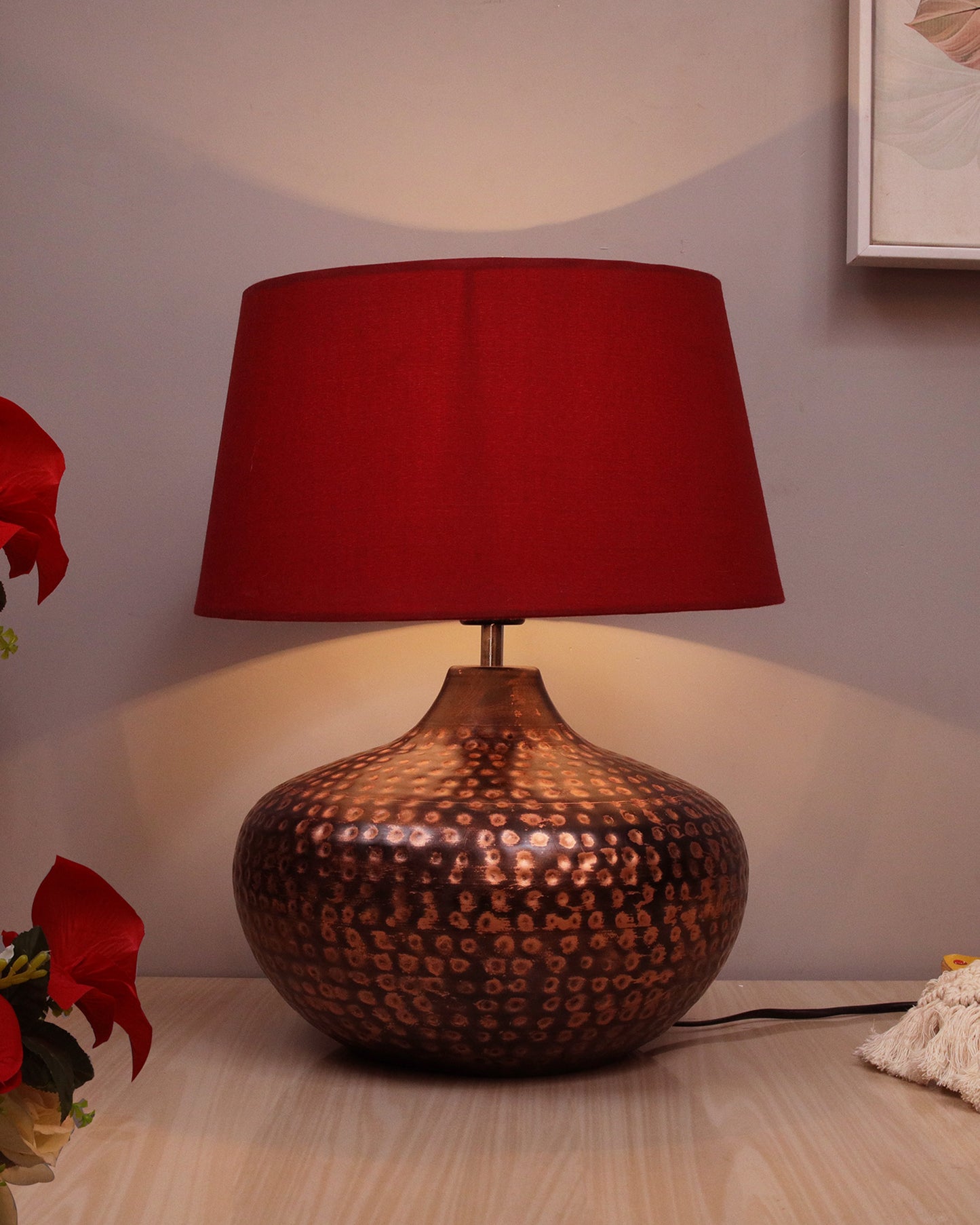 Gourd Metal Antique Hammered Oil-Rubbed Bronze Table Lamp Linen with Jute Shade