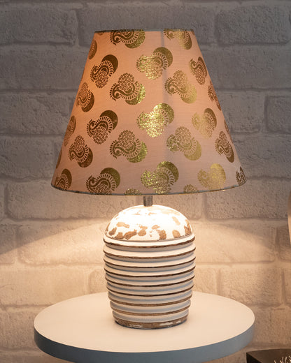 Modern Table Lamp, Wooden Base Modern Fabric Lampshade for Home Office Cafe Restaurant, Ribbed Basket