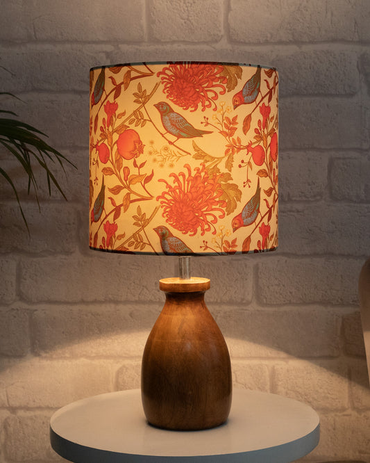 Dovel Pot Modern Table Lamp, Wooden Base Modern Fabric Lampshade for Home Office Cafe Restaurant