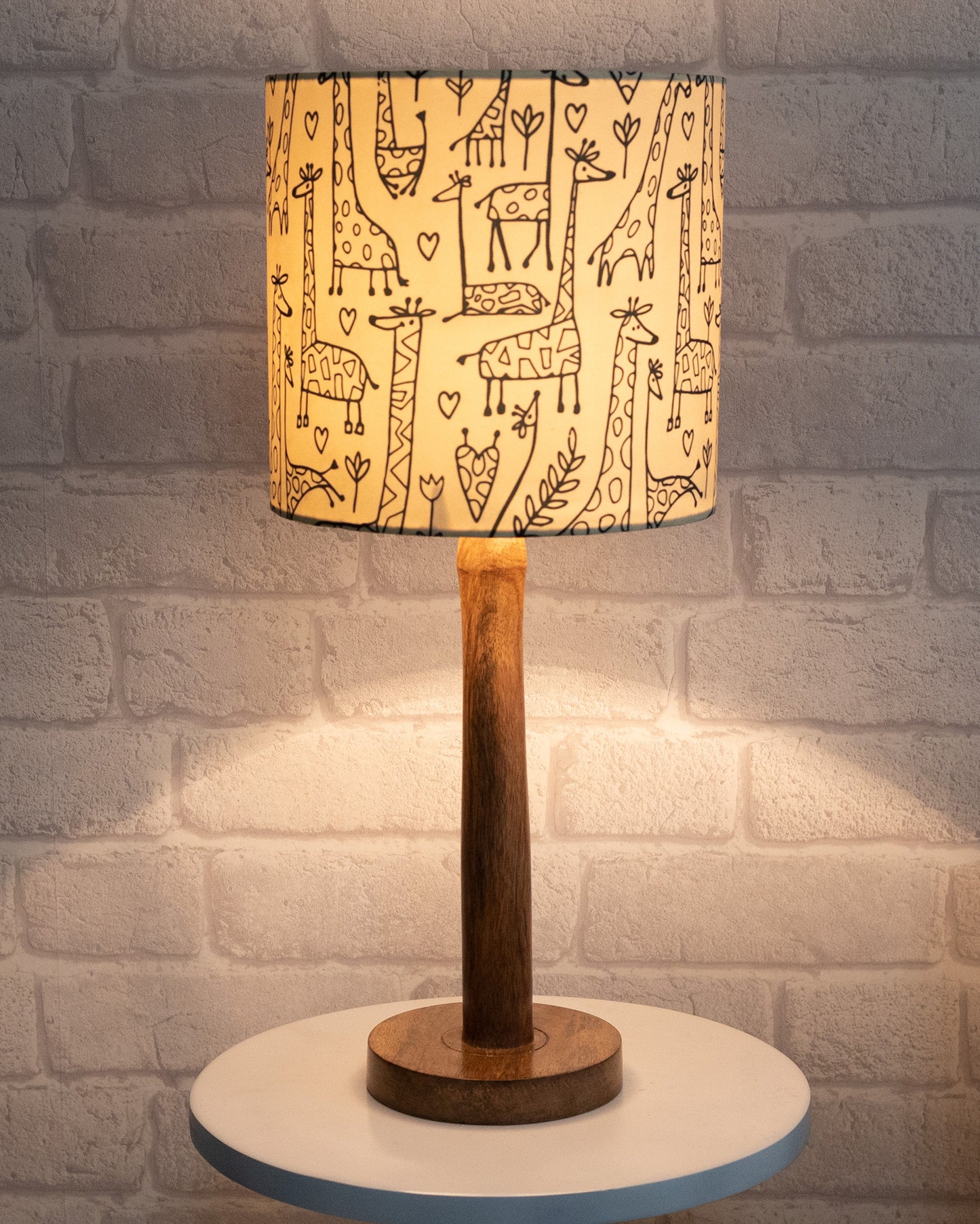 Modern Table Lamp, Wooden Base Modern Fabric Lampshade for Home Office Cafe Restaurant, Nordic Stick
